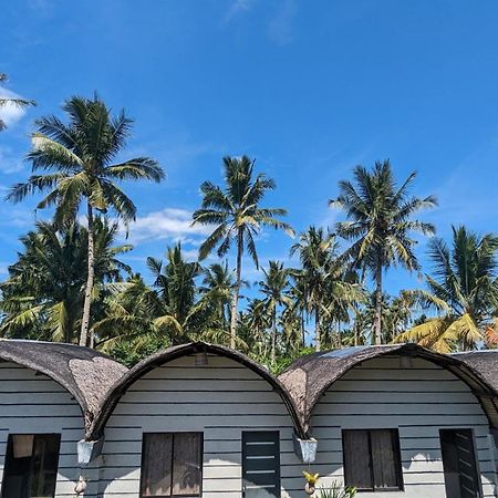 Point F Siargao Apartment Catangnan Luaran gambar